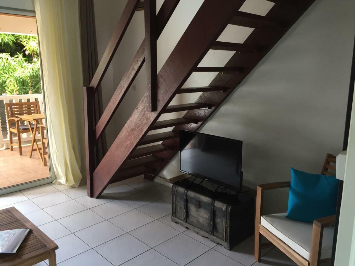 Apartmán T2 Tropical En Bord De Piscine A 100M De La Mer Le Carbet Exteriér fotografie